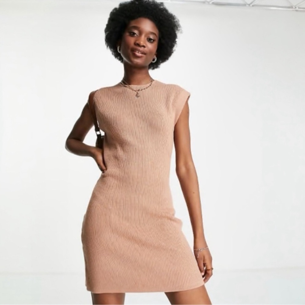 NWOT Abercrombie and Fitch Camel Brown Ribbed Cap Sleeve Knit Dress
